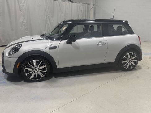 Used 2022 MINI Cooper S w/ Premium Package FWD image 12