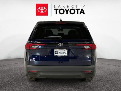 New 2026 Toyota Grand Highlander LE