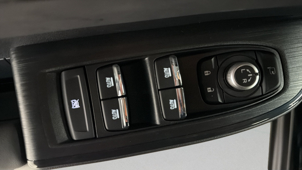 New 2026 Subaru Outback Touring AWD/4WD image 15