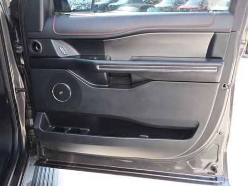 Used 2021 Ford Expedition Max Limited image 36