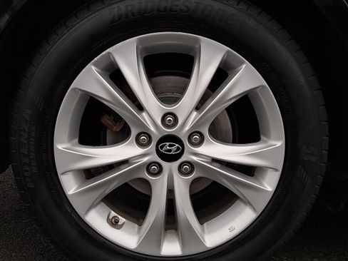 Used 2011 Hyundai Sonata Limited w/ Navigation Pkg 5 image 10