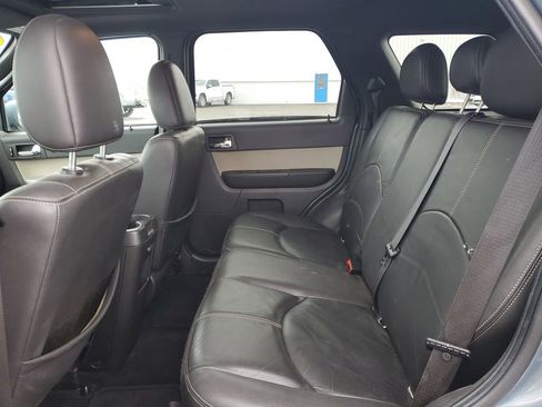 Used 2010 Mercury Mariner Premier image 24