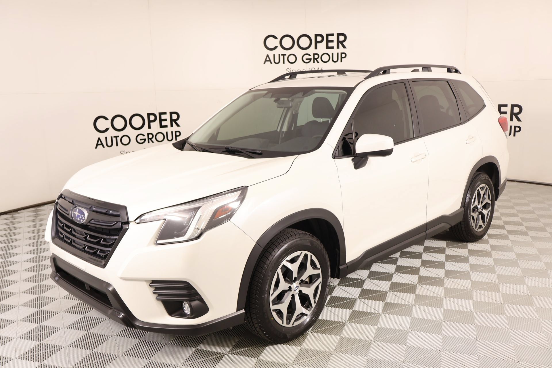 Used 2024 Subaru Forester Premium AWD/4WD image 10