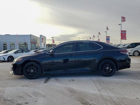 Used 2022 Toyota Camry XSE image 8