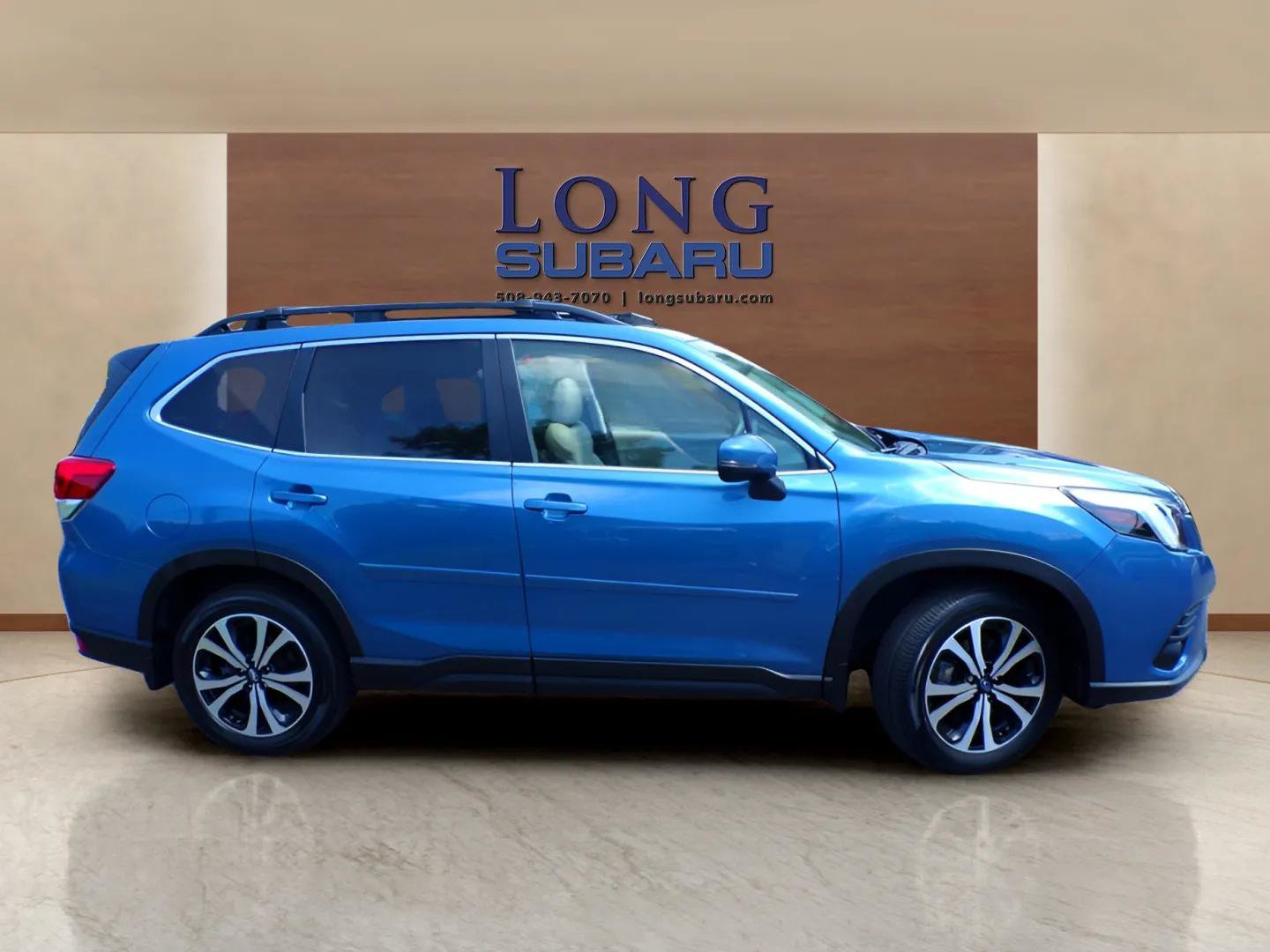 Used 2024 Subaru Forester Limited AWD/4WD image 6