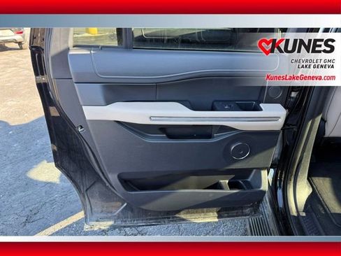 Used 2024 Ford Expedition Max Limited image 15