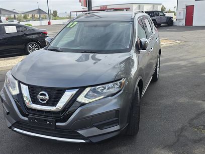 Used 2017 Nissan Rogue SV