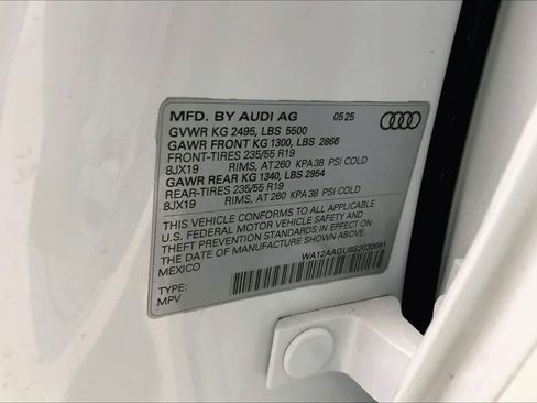 Certified 2025 Audi Q5 Premium Plus w/ Premium Plus AWD/4WD image 18