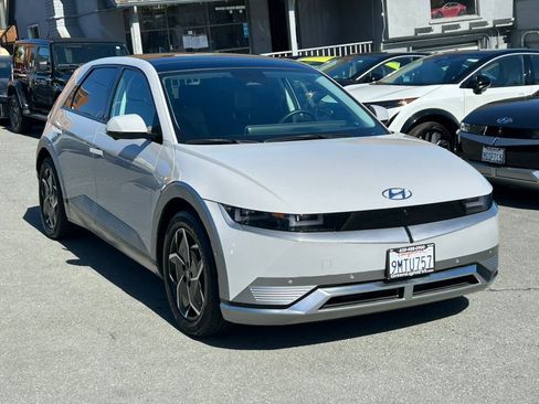 Used 2024 Hyundai Ioniq 5 Limited RWD image 3