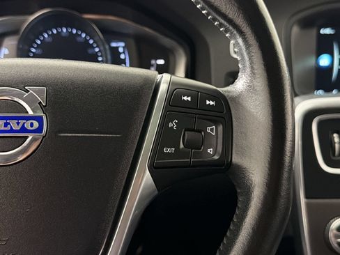 Used 2016 Volvo S60 T5 Premier w/ Convenience Package FWD image 14