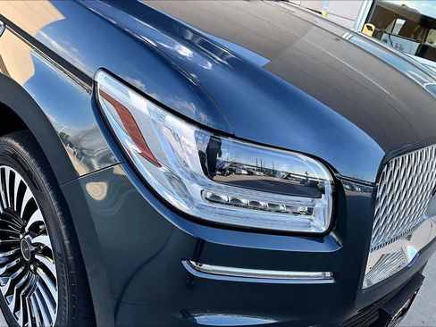 Used 2021 Lincoln Navigator L Black Label w/ Cargo Convenience Package image 26