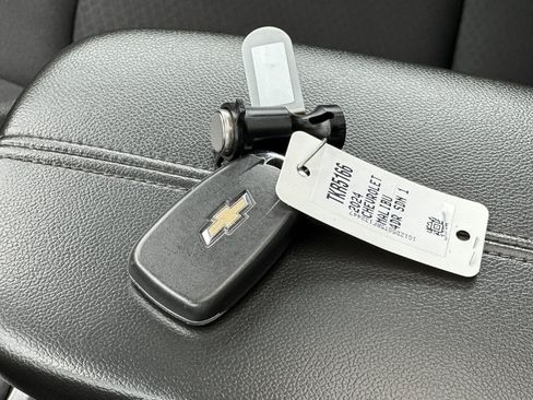Used 2024 Chevrolet Malibu LT FWD image 31