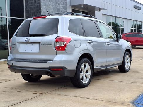Used 2014 Subaru Forester 2.5i Premium w/ All-Weather Package AWD/4WD image 25
