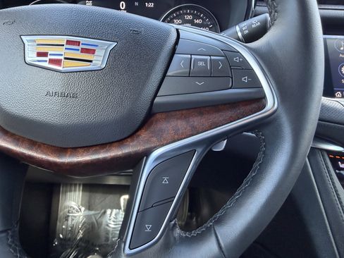 Certified 2022 Cadillac XT5 Sportv w/ Technology Package image 30