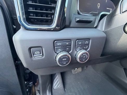 Used 2025 GMC Sierra 1500 Denali Ultimate AWD/4WD image 31