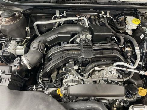 Used 2022 Subaru Outback Limited image 28