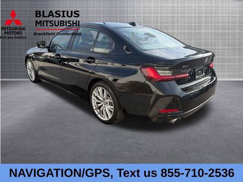 Used 2023 BMW 330i xDrive Sedan w/ Premium Package AWD/4WD image 7