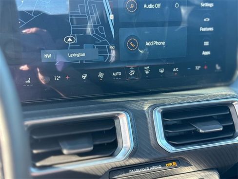 Used 2024 Ford Mustang Premium image 18