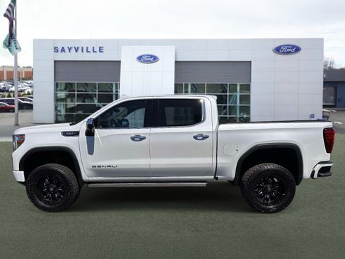 Used 2021 GMC Sierra 1500 Denali w/ Denali Ultimate Package AWD/4WD image 2