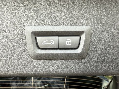 New 2026 BMW X3 xDrive30 w/ M Sport Package image 17