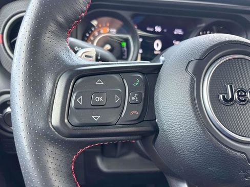 Certified 2024 Jeep Wrangler Unlimited Rubicon 392 image 31