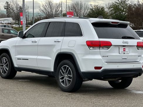 Used 2018 Jeep Grand Cherokee Limited image 6