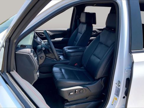 Used 2024 Chevrolet Tahoe RST w/ RST Performance Edition AWD/4WD image 8