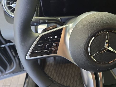 New 2026 Mercedes-Benz GLB 250 GLB 250 image 18