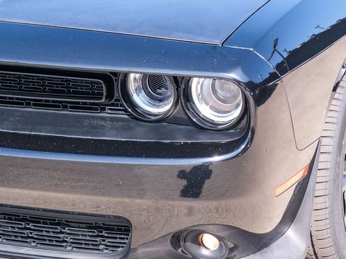 Used 2021 Dodge Challenger R/T Scat Pack w/ T/A Package RWD image 11