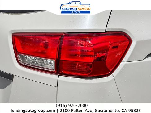 Used 2015 Kia Sedona EX w/ EX Premium Plus Package FWD image 8