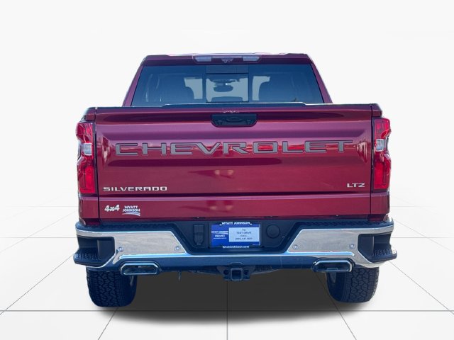 Used 2024 Chevrolet Silverado 1500 LTZ w/ Technology Package AWD/4WD image 4