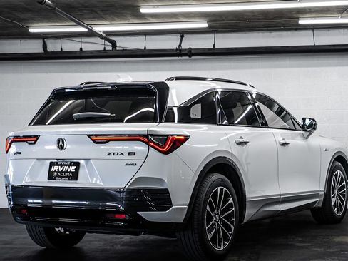 Used 2024 Acura ZDX A-Spec AWD/4WD image 5