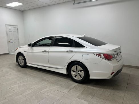 Used 2014 Hyundai Sonata Hybrid FWD image 7