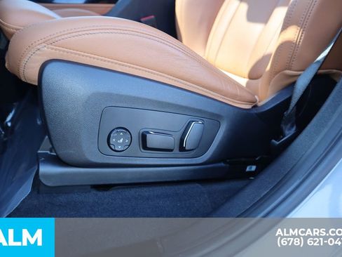 Used 2024 BMW X4 M40i image 13