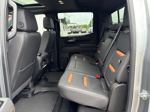 Certified 2025 GMC Sierra 1500 AT4 w/ AT4 Premium Package AWD/4WD image 48