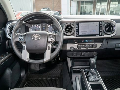 Used 2021 Toyota Tacoma SR5 image 6
