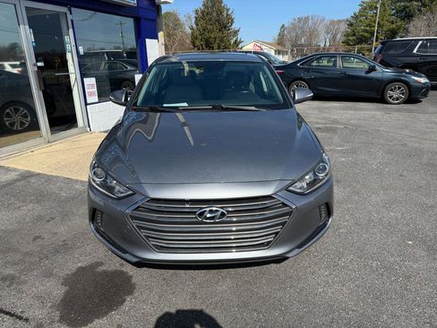 Used 2018 Hyundai Elantra Limited w/ Cargo Package image 4