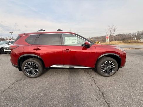 New 2026 Nissan Rogue Platinum w/ Platinum Premium Package image 4