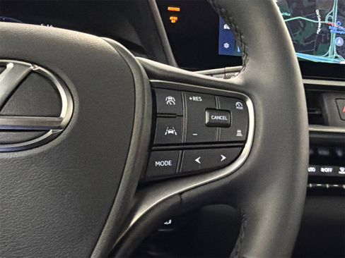 Used 2025 Lexus UX 300h AWD w/ Accessory Package (P1) image 21