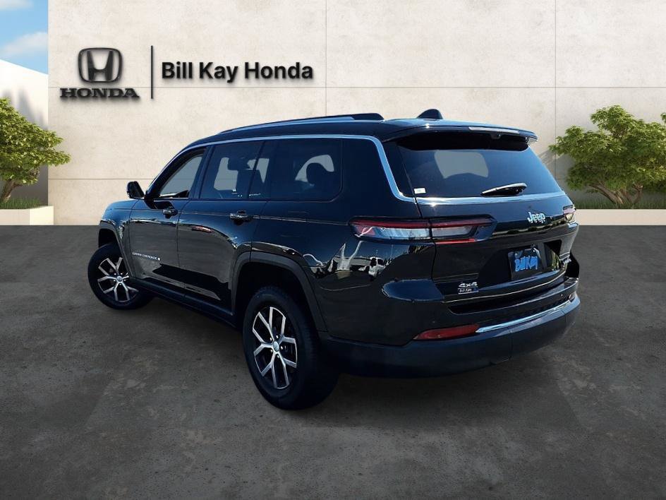 Used 2023 Jeep Grand Cherokee L Limited w/ Luxury Tech Group II AWD/4WD image 6