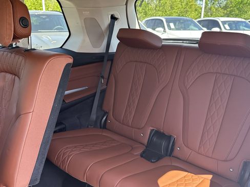 Certified 2026 BMW X7 xDrive40i AWD/4WD image 33