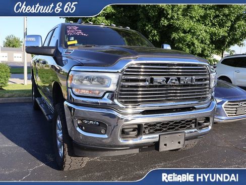 Used 2023 RAM 2500 Laramie AWD/4WD image 3