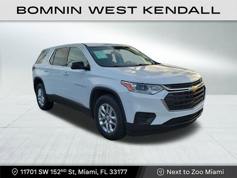 Used 2020 Chevrolet Traverse LS image 1