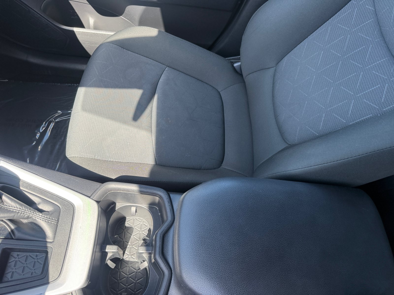 Used 2024 Toyota RAV4 XLE FWD image 14