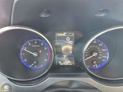 Used 2019 Subaru Outback 2.5i Limited w/ Popular Package #2 image 21