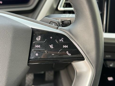 Certified 2023 Audi Q4 e-tron Premium Plus w/ Premium Plus RWD image 27