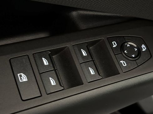 Used 2025 BMW X3 xDrive30i w/ Convenience Package image 13