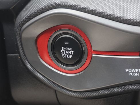 Used 2020 Hyundai Veloster 2.0 Premium image 14