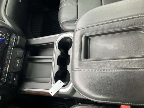 Used 2020 Chevrolet Silverado 3500 High Country w/ Gooseneck/5TH Wheel Package image 20