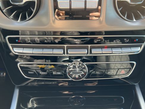 Certified 2024 Mercedes-Benz G 63 AMG 4MATIC image 28